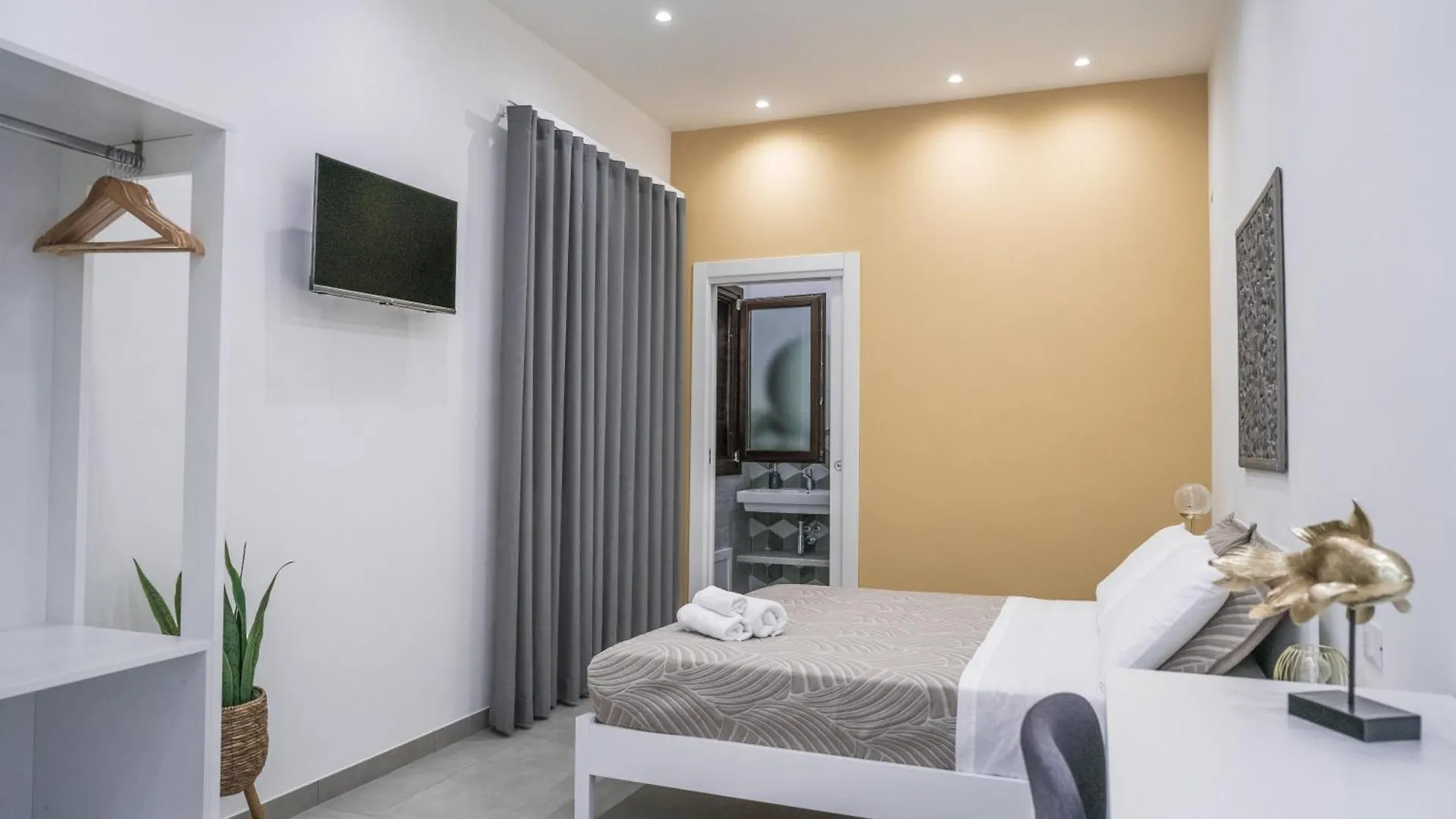 Casa Azzurra Rooms E Apartment Terrasini